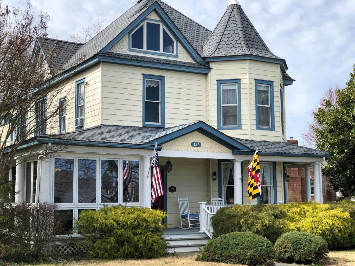 Solomons Victorian Inn Exterior photo